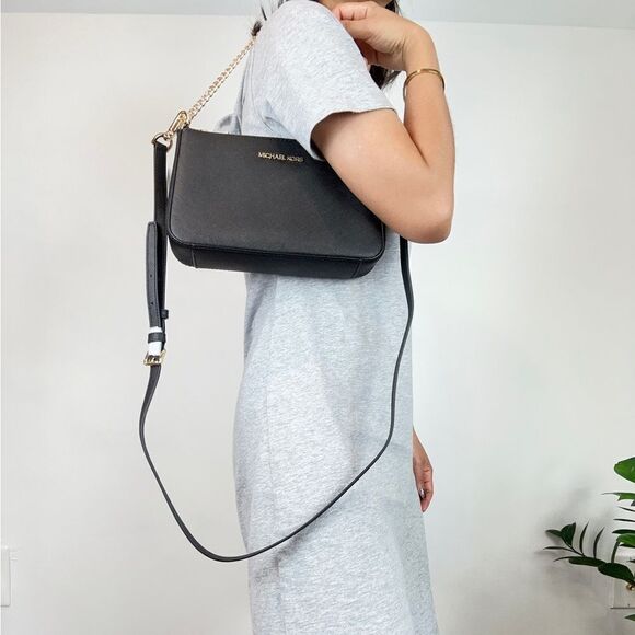 NWT MICHAEL KORS Jet Set travel Medium Pouchette Saffiano Leather Crossbody Bag - Picture 9 of 9